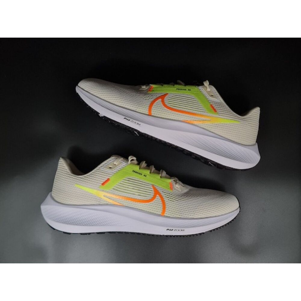 Nike Air Zoom Pegasus 40 Coconut Milk Lime. SIZE 9.5 - DV3853-101